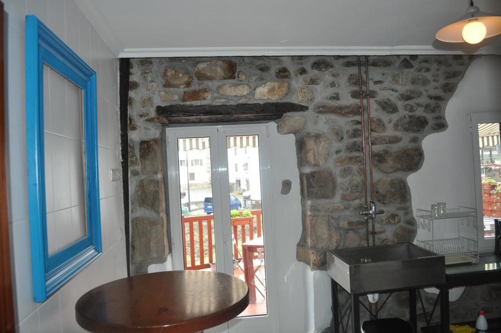 Hostal Auzoa Bera  Eksteriør billede