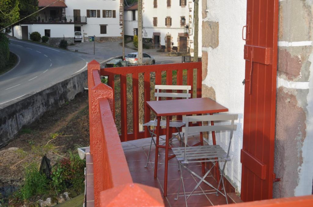 Hostal Auzoa Bera  Værelse billede